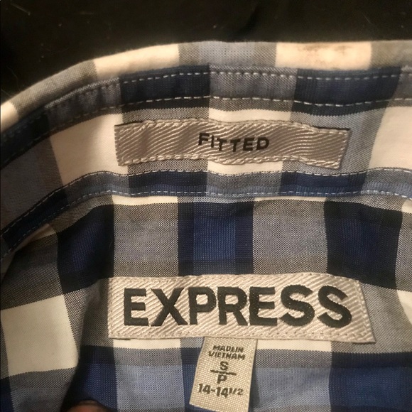 Express button down - Picture 2 of 2